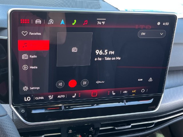 New 2026 Volkswagen GTI SE FWD image 20