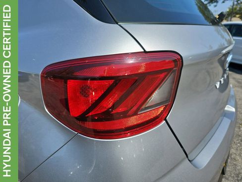 Certified 2023 Hyundai Venue SEL FWD image 35