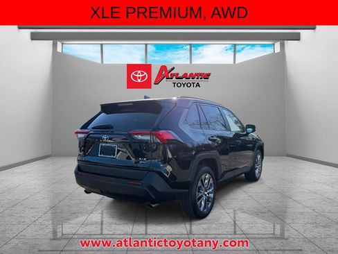 Certified 2023 Toyota RAV4 XLE Premium AWD/4WD image 6