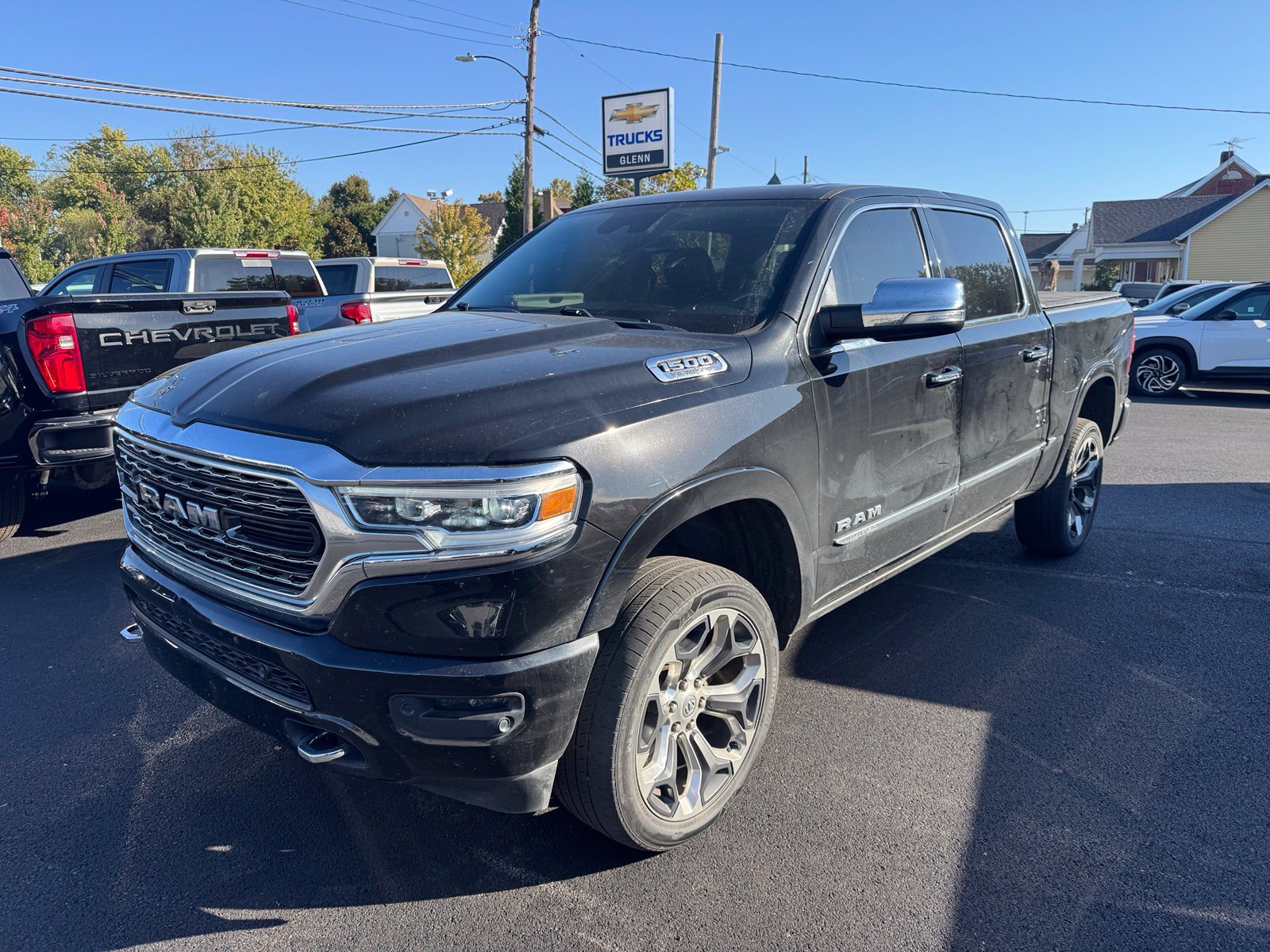 Used 2019 RAM 1500 Limited AWD/4WD image 2