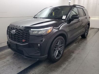 Used 2025 Ford Explorer ST