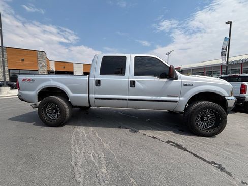 Used 2003 Ford F250 XLT AWD/4WD image 5