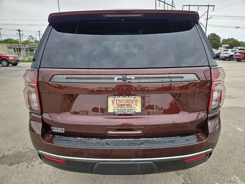 Used 2022 Chevrolet Tahoe Z71 w/ Luxury Package AWD/4WD image 6