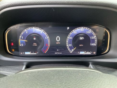 Used 2024 Jeep Wagoneer Series II w/ Flexible Seating Group image 20