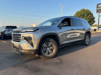 Used 2025 Chevrolet Traverse LT FWD 360° Tour