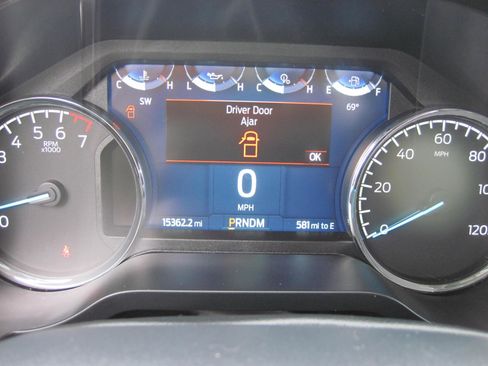 Used 2022 Ford F150 XLT w/ Equipment Group 302A High image 12