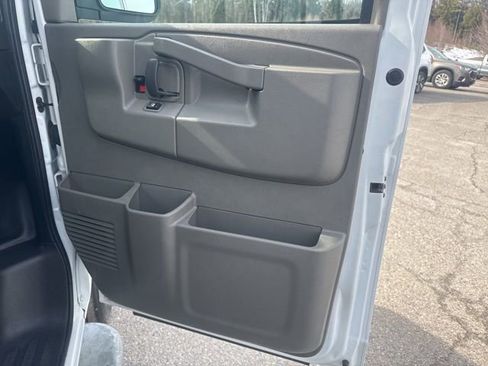 Used 2024 GMC Savana 2500 w/ Driver Convenience Package image 20
