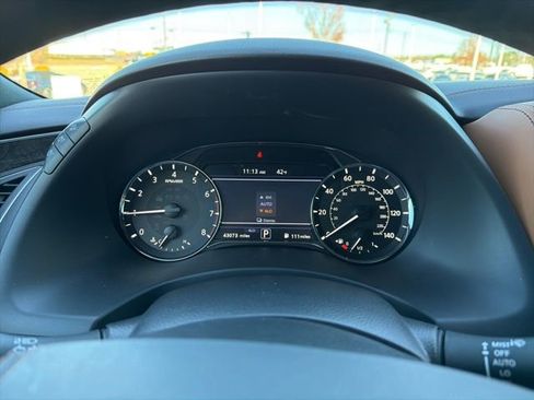 Used 2021 INFINITI QX80 Sensory w/ All-Season Package image 15