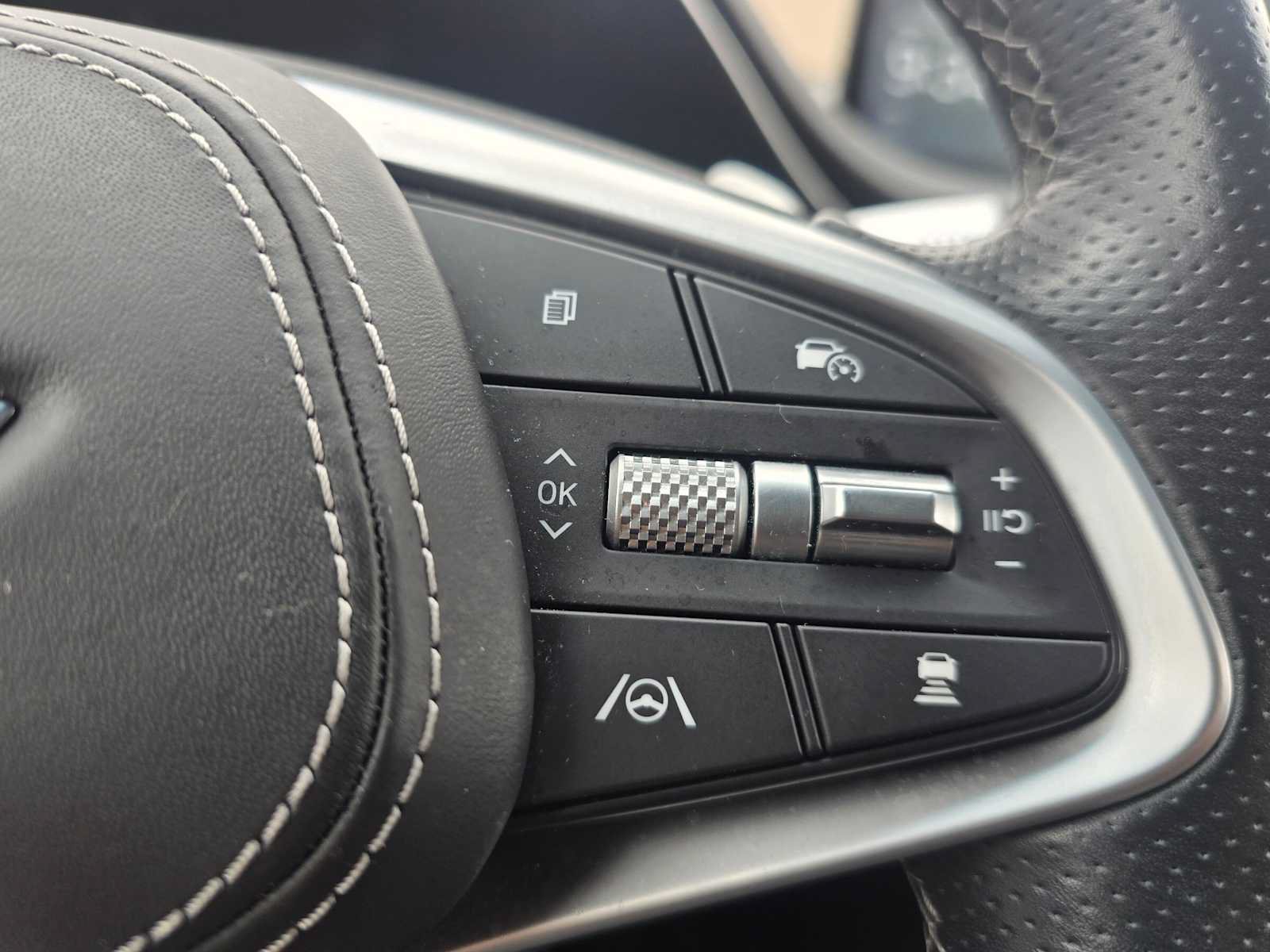 Used 2023 Genesis GV70 2.5T w/ Sport Prestige Package AWD/4WD image 33