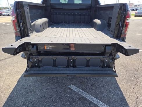 Used 2025 Chevrolet Silverado EV RST AWD/4WD image 20