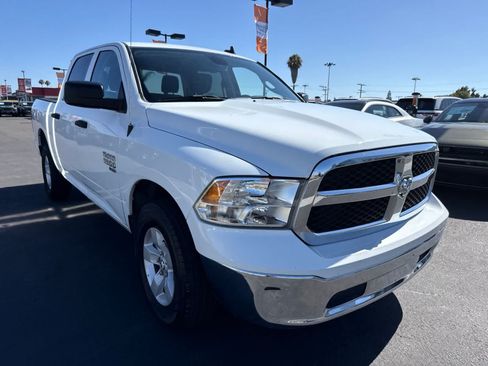 Used 2023 RAM 1500 Classic SLT w/ Electronics Group AWD/4WD image 10