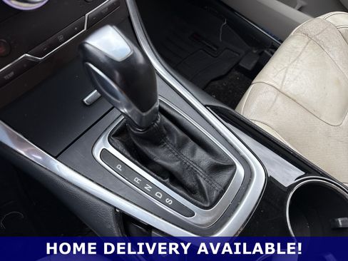 Used 2018 Ford Edge Titanium w/ Equipment Group 301A FWD image 13