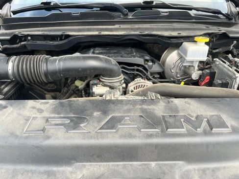 Used 2019 RAM 1500 Tradesman w/ SXT Appearance Group AWD/4WD image 27