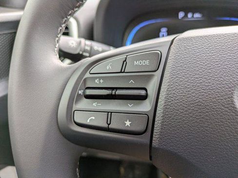 New 2026 Hyundai Venue SEL image 18