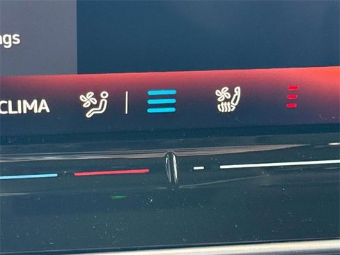 New 2025 Volkswagen ID. Buzz Pro S image 20