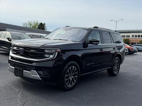 Used 2025 Ford Expedition Platinum AWD/4WD image 8