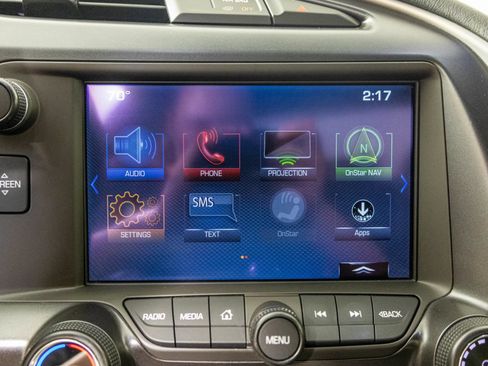 Used 2017 Chevrolet Corvette Stingray Coupe w/ Carbon Flash Badge Package RWD image 23