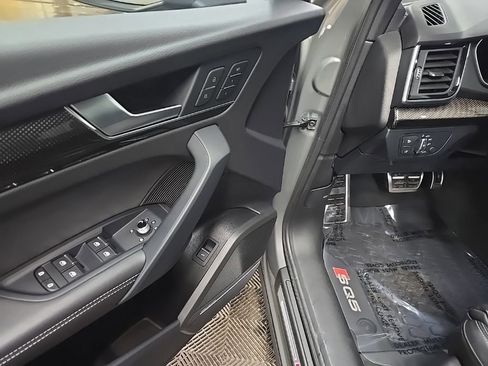 Used 2023 Audi SQ5 Premium Plus w/ Premium Plus Package AWD/4WD image 30