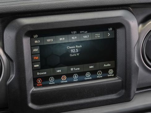 Used 2021 Jeep Wrangler Unlimited Sport AWD/4WD image 6
