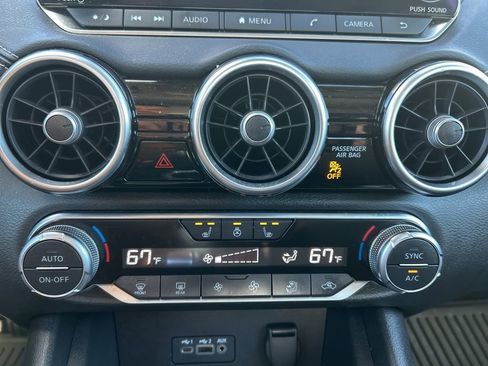 Used 2022 Nissan Sentra SV w/ All-Weather Package image 24