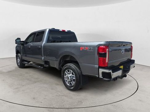 Certified 2025 Ford F350 Lariat w/ FX4 Off-Road Package AWD/4WD image 3