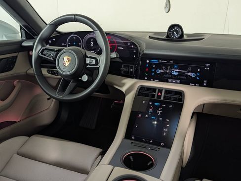 New 2026 Porsche Taycan image 22