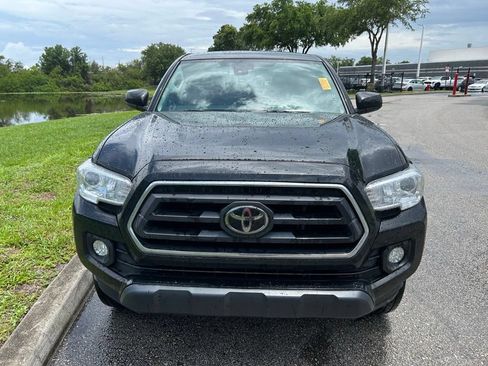 Used 2023 Toyota Tacoma SR5 RWD image 9