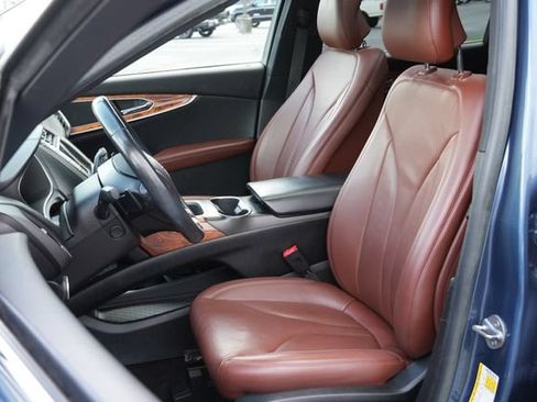 Used 2018 Lincoln MKX Reserve w/ Lincoln MKX Climate Package FWD image 23