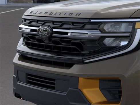 New 2026 Ford Expedition Tremor image 17
