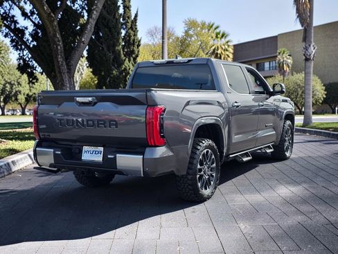 Used 2025 Toyota Tundra Limited AWD/4WD image 5