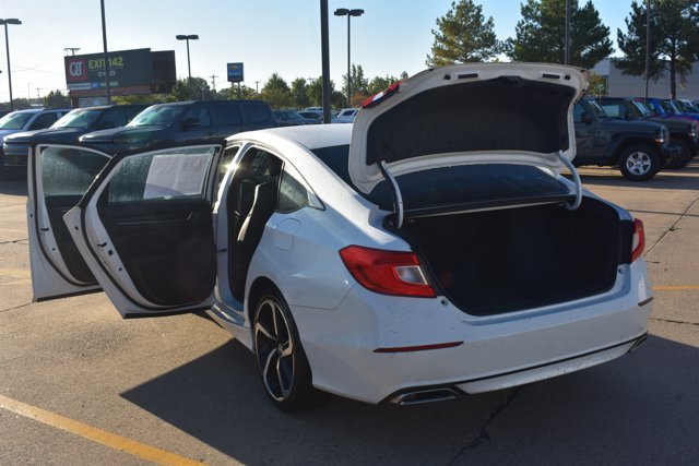 Used 2022 Honda Accord Sport image 15