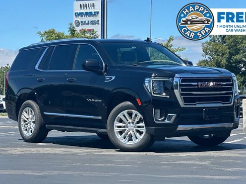 Used 2024 GMC Yukon SLT AWD/4WD image 1