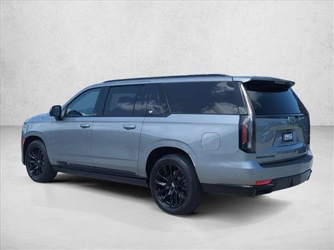 Used 2024 Cadillac Escalade ESV Sport Platinum w/ LPO, ONYX Package AWD/4WD image 7