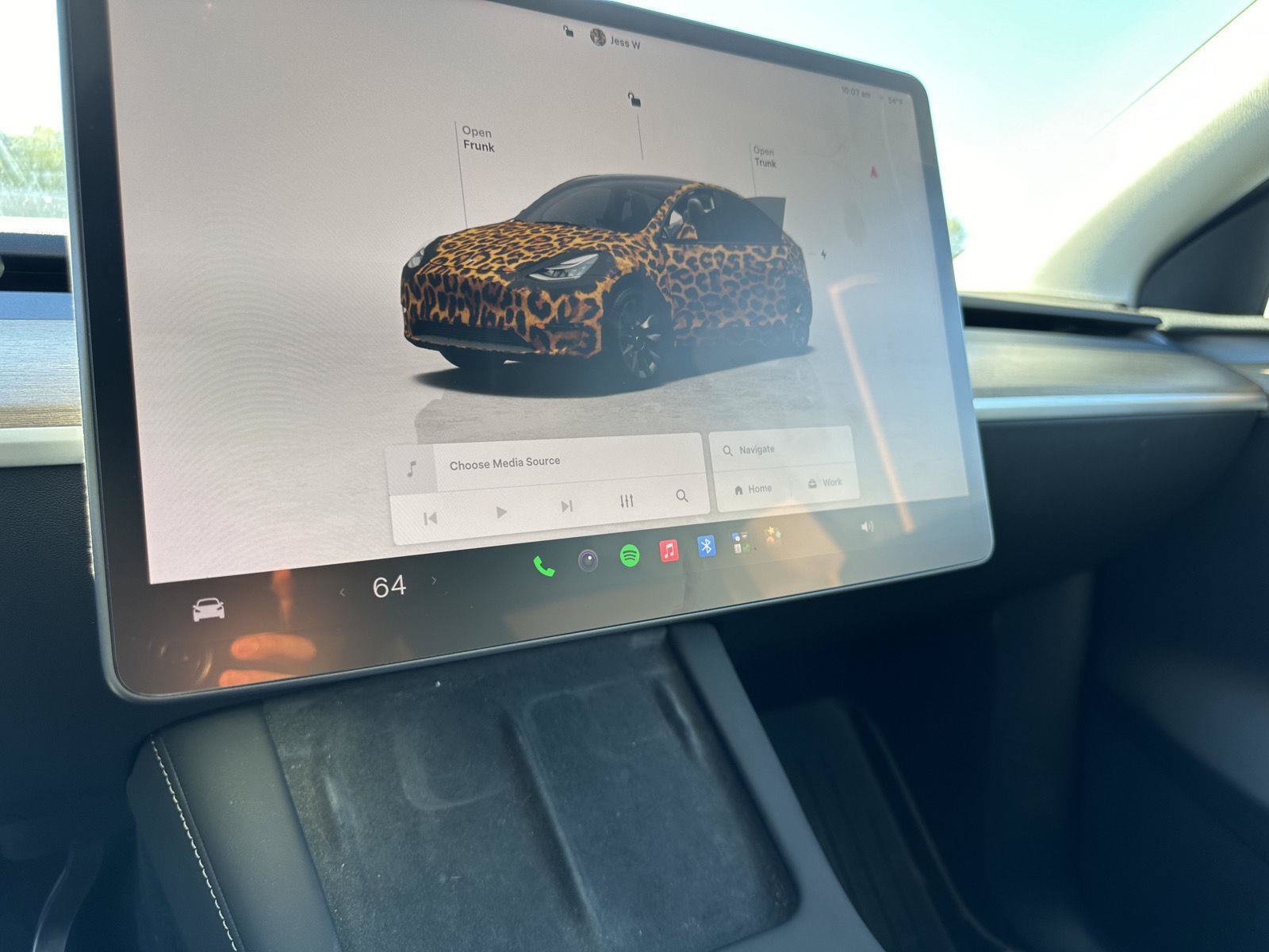 Used 2023 Tesla Model Y Long Range AWD/4WD image 12