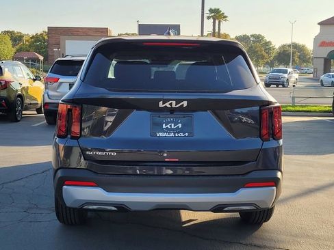 New 2026 Kia Sorento LX image 6