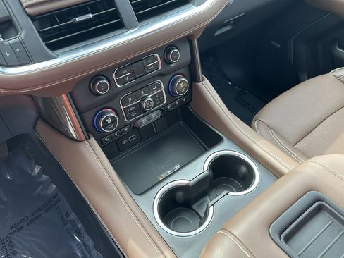 Used 2024 Chevrolet Tahoe High Country w/ Premium Package image 35