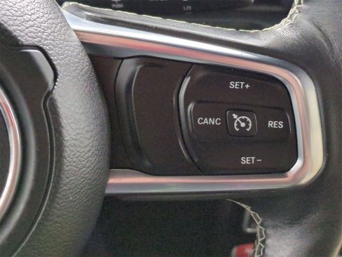 Certified 2018 Jeep Wrangler Unlimited Rubicon image 24