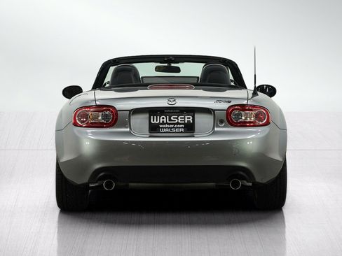 Used 2011 MAZDA MX-5 Miata Sport RWD image 5