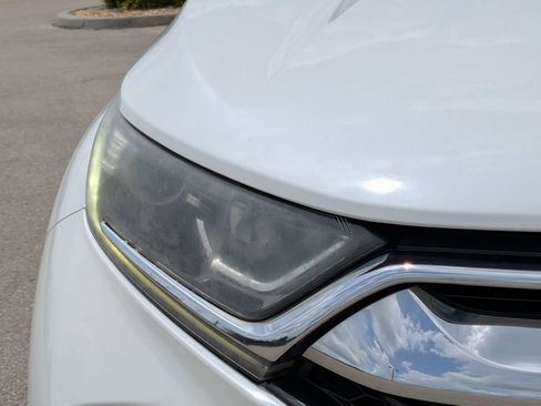 Used 2018 Honda CR-V EX image 10