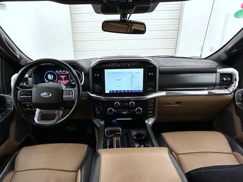 Used 2021 Ford F150 Lariat w/ Max Trailer Tow Package image 13