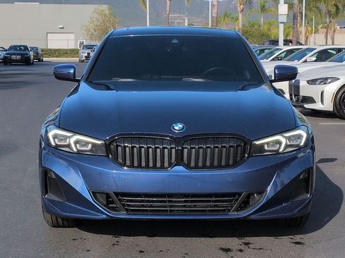 Used 2023 BMW 330i Sedan w/ Premium Package RWD image 3