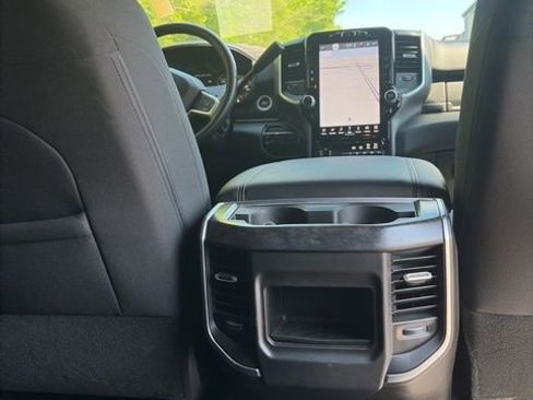 Used 2024 RAM 2500 Big Horn w/ Sport Appearance Package image 26