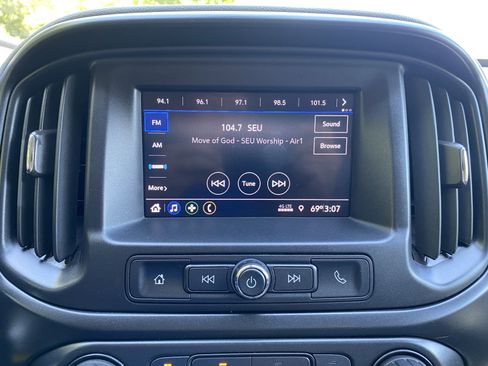 Used 2021 Chevrolet Colorado W/T w/ WT Convenience Package image 25