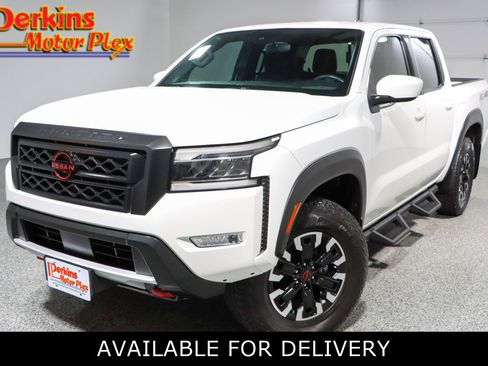 Used 2024 Nissan Frontier PRO-4X w/ Off-Road Protection Package image 1