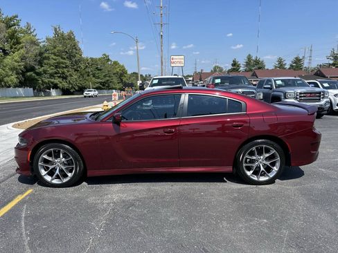 Used 2019 Dodge Charger GT RWD image 2