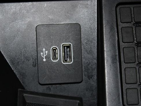 Used 2025 Ford F150 Platinum AWD/4WD image 49