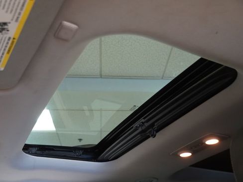 Used 2013 GMC Acadia SLE FWD image 4