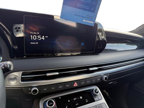 Certified 2025 Hyundai Palisade Calligraphy image 12