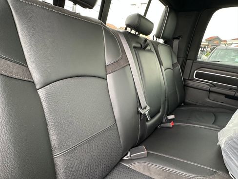 New 2026 RAM 2500 Laramie w/ Night Edition AWD/4WD image 18