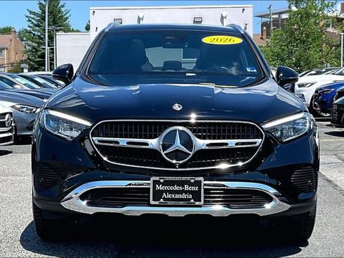Used 2026 Mercedes-Benz GLC 300 4MATIC image 2